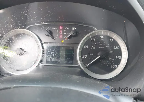 2013 Nissan Sentra Sr z USA, uszkodzony, nr VIN 3N1AB7AP5DL628621